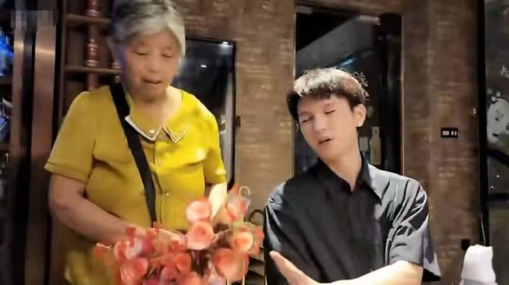 启大大遭直男癌患者针对？酒桌游戏疯狂打脸，网友：正能量满满励步英语会停吗2023已更新(知乎/哔哩哔哩)励步英语会停吗