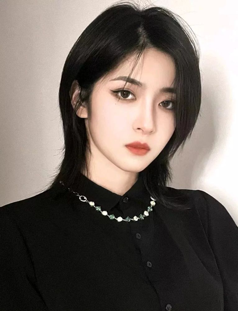 发型一换,颜值翻倍,这样的发型真让人心动插图10