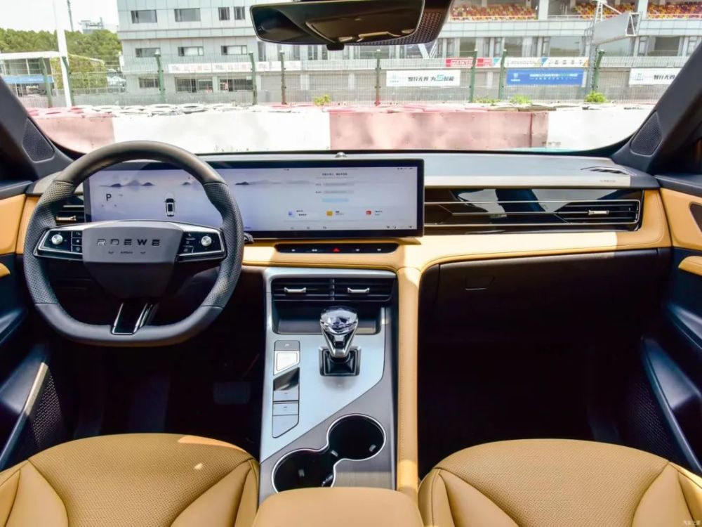 1539万1659万元全新荣威erx5开启预售对标比亚迪宋plusdmi