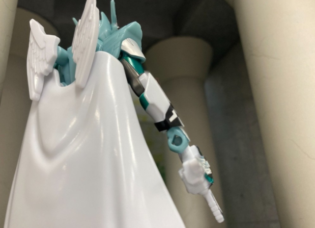 假面骑士evilytylive食玩装动周边 染上蜃楼师傅颜色的黑白天鹅