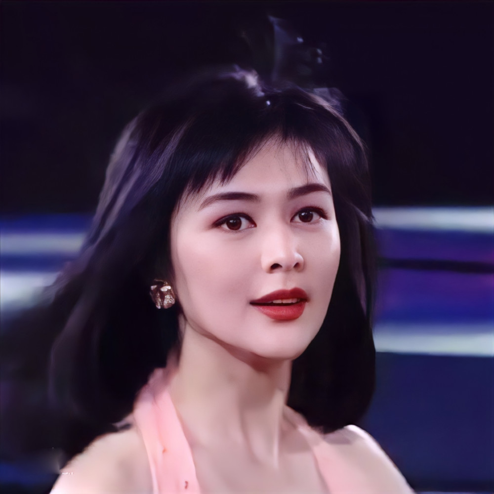 素颜拍戏的女星:关之琳只涂唇膏,张柏芝太上镜导演只能不让她睡插图1