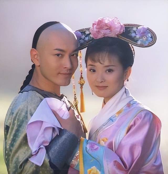 只是第三部主演大换血,萧剑也换成了黄晓明,"王艳和我是6年的好朋友