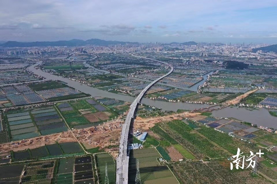 凌晨合龍珠海香海大橋20日全面連通記者帶你搶先看