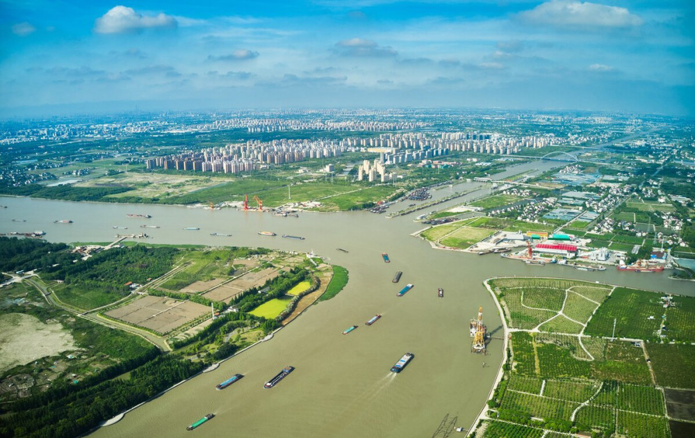 建于浦江第一湾的上海公园黄浦江在此90度大转弯正在悄悄走红