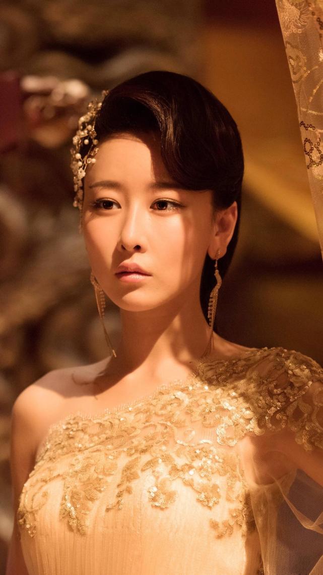 一切都和毛俊杰的神秘老公有关