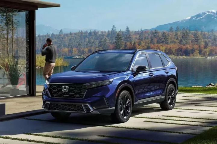 预算10万买国产SUV，奇瑞欧萌达和长安CS55PLUS谁更具性价比？