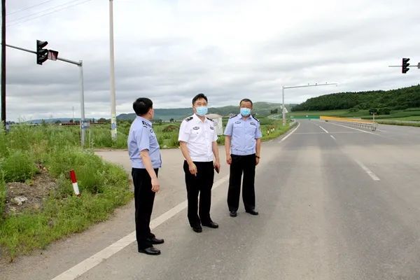 樊泽科同志督导检查我市易发生道路交通事故路段隐患排查治理工作