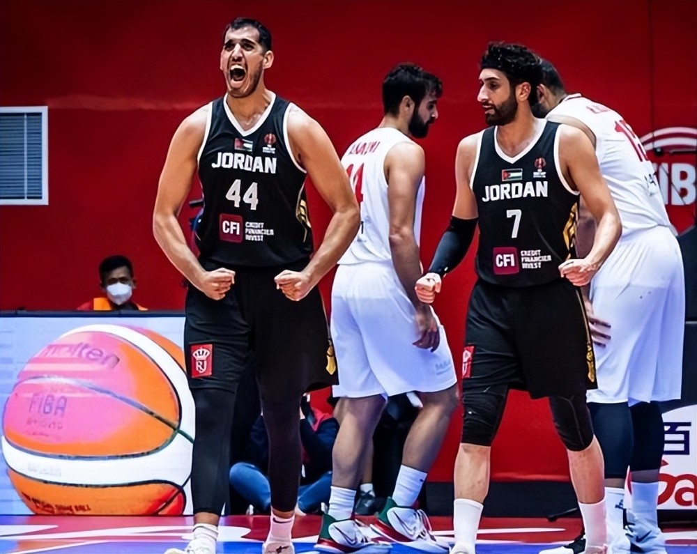 男篮亚洲杯最新积分榜:中国伊朗无缘四强,约旦黎巴嫩会师半决赛,日韩