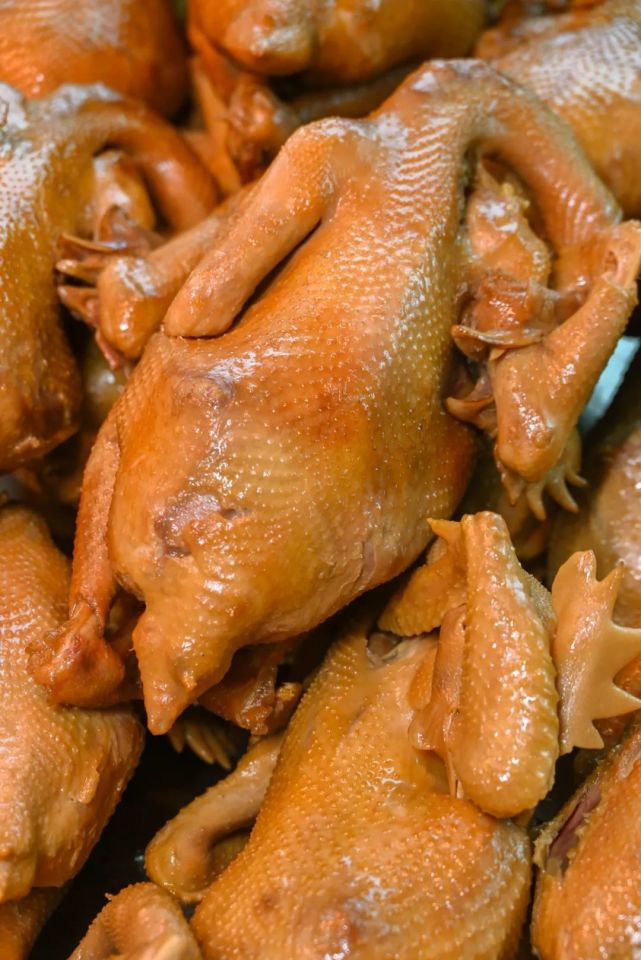 银川这家麻椒鸡,肚子里塞满料_腾讯新闻