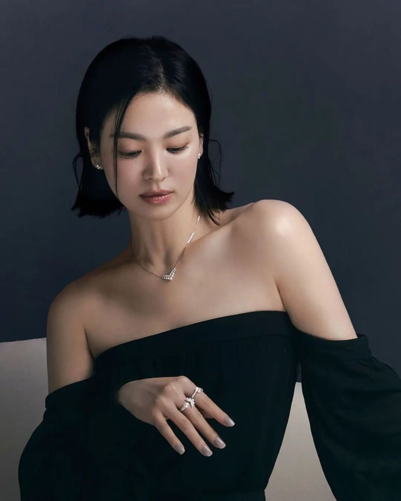 又一次被宋慧乔种草了短发,怎样才能找到适合自己的那款?插图4