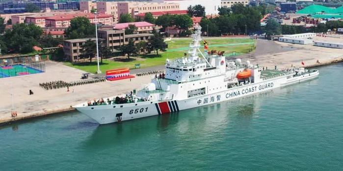 想找中国渔民麻烦拜登搞事后中国海警双舰齐发赴北太平洋