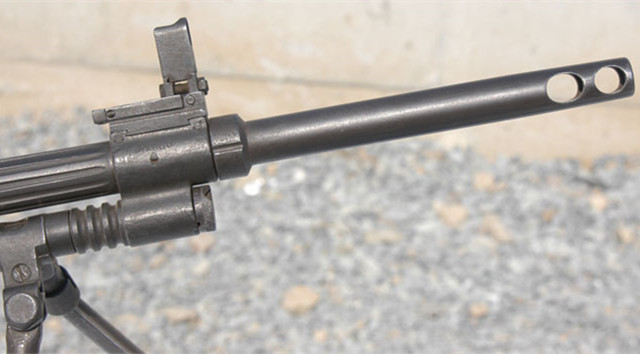 朝鲜轻武器之73式轻机枪,附带银光闪闪的"皮肤"_腾讯新闻