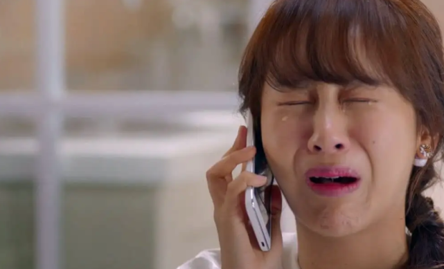 杨紫成也整容,败也整容,她后悔吗?