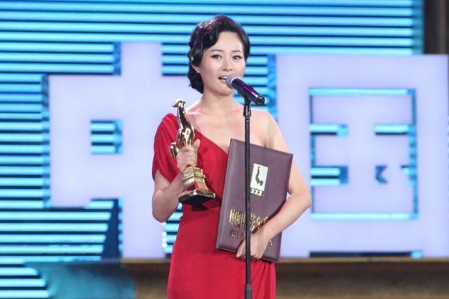 国丽娜是一位特别低调的演员,毕业于北京电影学院,老公是罗晋的同学.