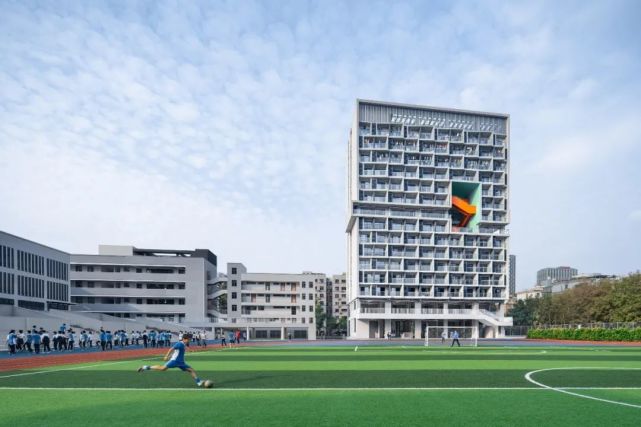 深圳南山麒麟中学改扩建元本体工作室