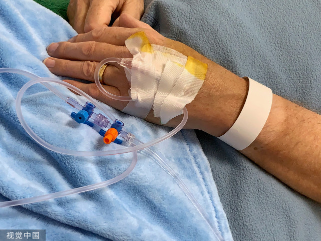 答:静脉留置针,也叫"套管针",也有的地区叫"导管针",是临床输液较好的