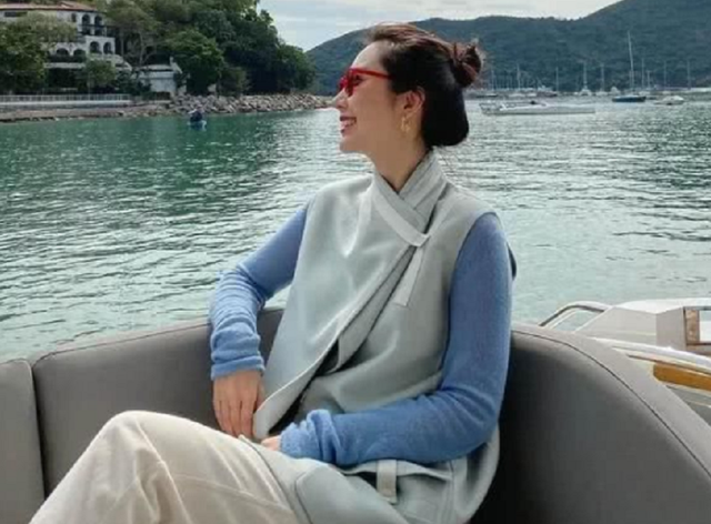 网红张大奕近况曝光,网友称其与富二代同游,疑似有新恋情_腾讯新闻