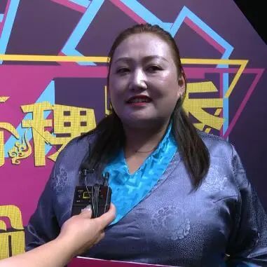 获得者尼玛次仁等担任评委,经过激烈角逐,来自康马县水利局的德吉卓嘎