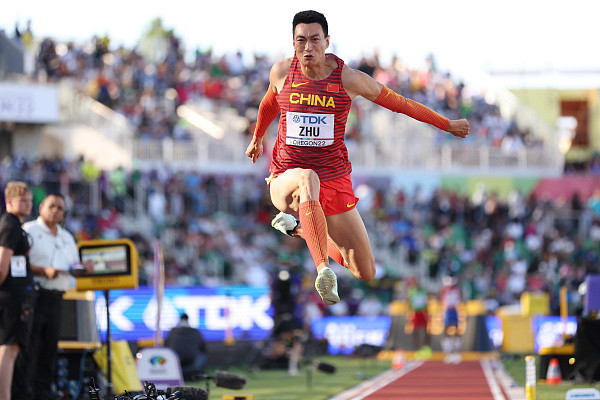 本届田径世锦赛男子三级跳远比赛名将如云.