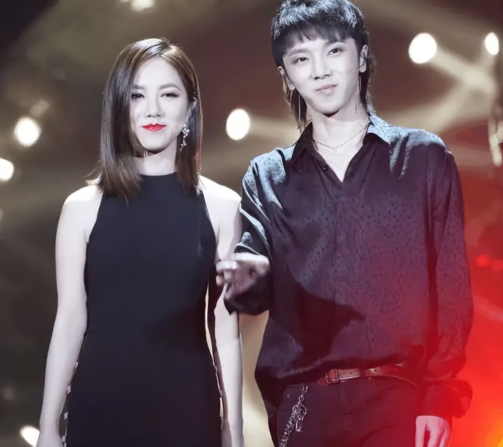 宁愿没名没分,也要为华晨宇生子,张碧晨的这步棋,终究是错了插图27