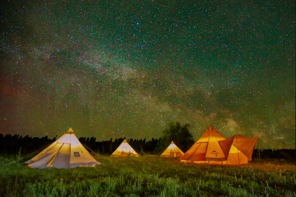 巩留县库尔德宁音乐露营嘉年华盛大启幕!让你嗨玩一夏～_腾讯新闻