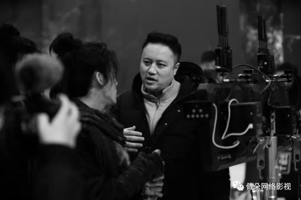 不能拍得太飞但又不能不飞丨专访雪山飞狐之塞北宝藏导演乔磊