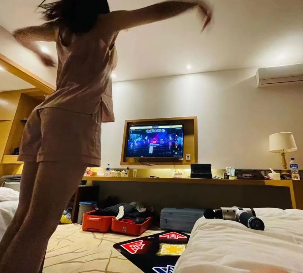 女足徐欢:铿锵玫瑰,更想做一匹"狼"_腾讯新闻