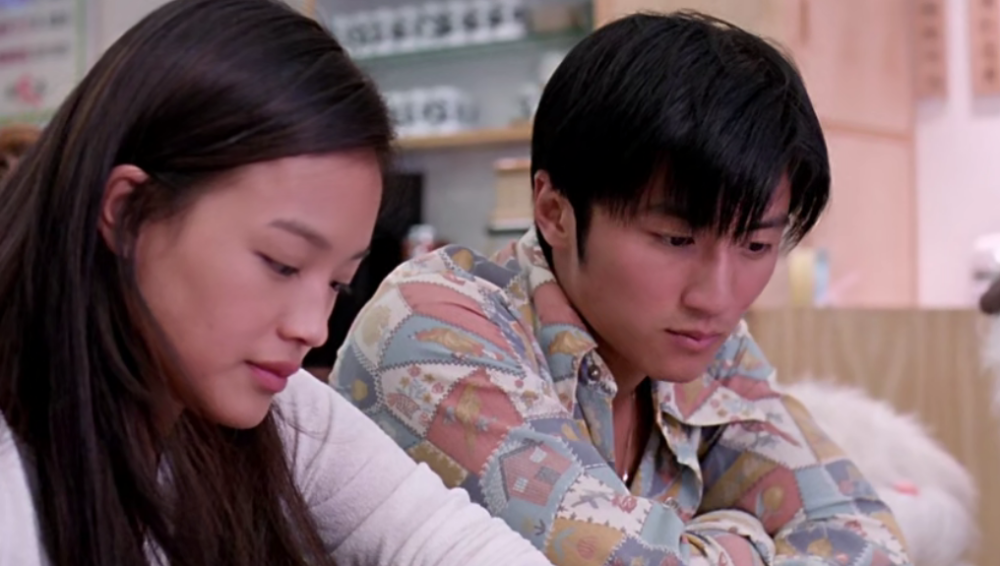 这部《新古惑仔之少年激斗篇》于1998年上映,这一年上映的"古惑仔电影