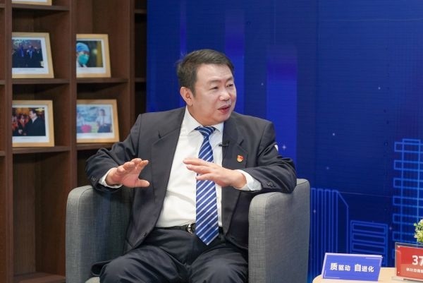 入选国家中医药传承创新中心建设库，院长何绍斌直播分享高质量发展“密码”_腾讯新闻