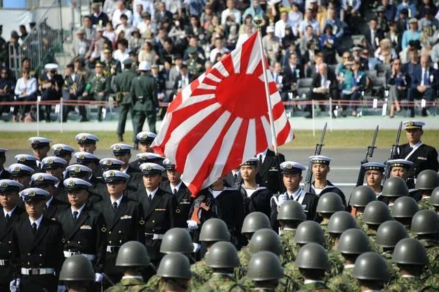 日本军费预算再创新高，这些投入方向值得警惕｜京酿馆