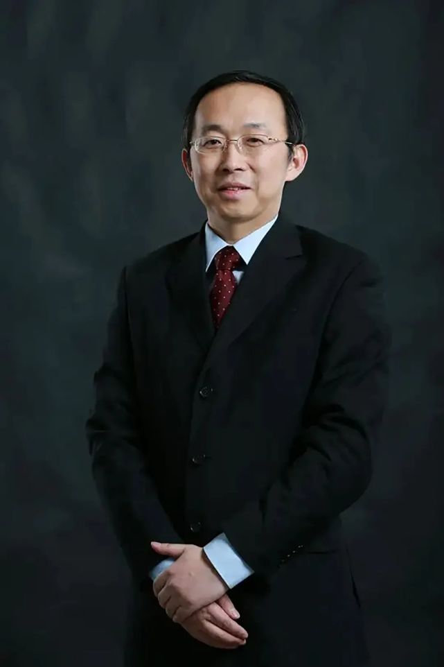 陈志强,清华大学工物系首席研究员,博士生导师,国务院特殊津贴获得者