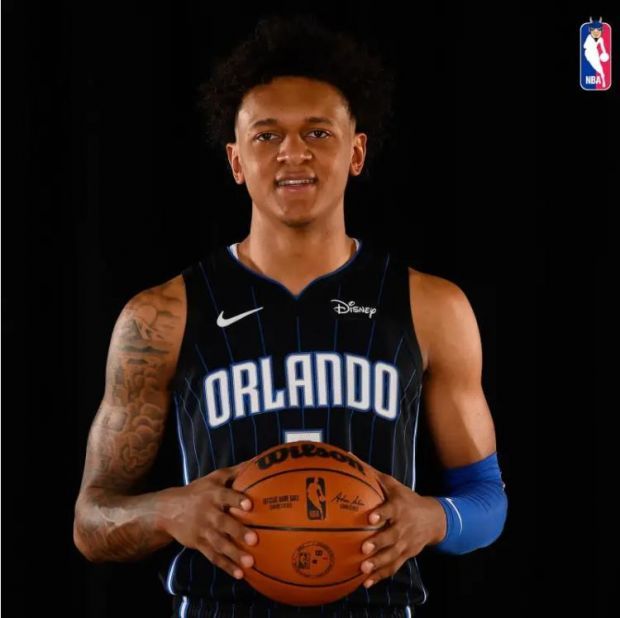 五人入选杜克大学男篮官方晒出今年五位进入nba的杜克球员