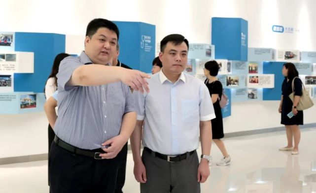 天津河东区副区长田海鹏一行考察老百姓大药房集团