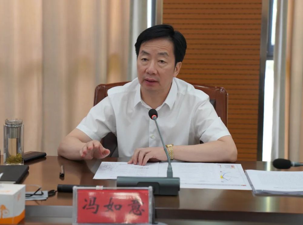 7月24日上午,市人大常委会副主任,洋河新区党工委书记冯如意带队,专题