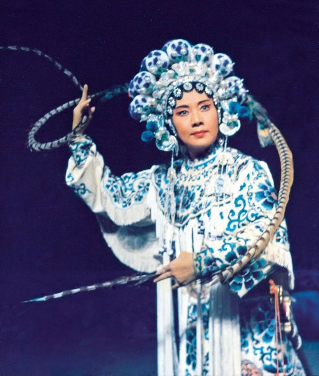 深切缅怀潮剧表演艺术家姚璇秋先生