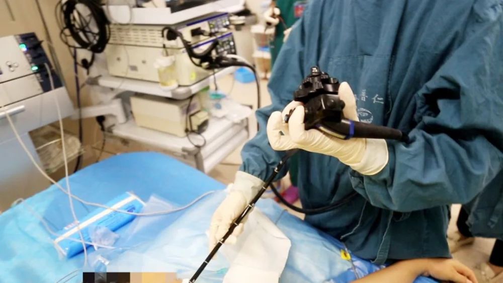 睡一觉就做完的内镜检查到底是个啥操作?记者带你揭秘_腾讯新闻