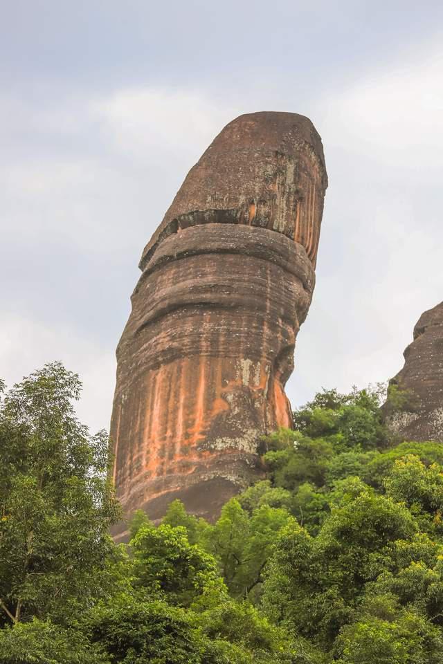 广东有个让女生看了脸红的景点,造型超级逼真,入选世界自然遗产