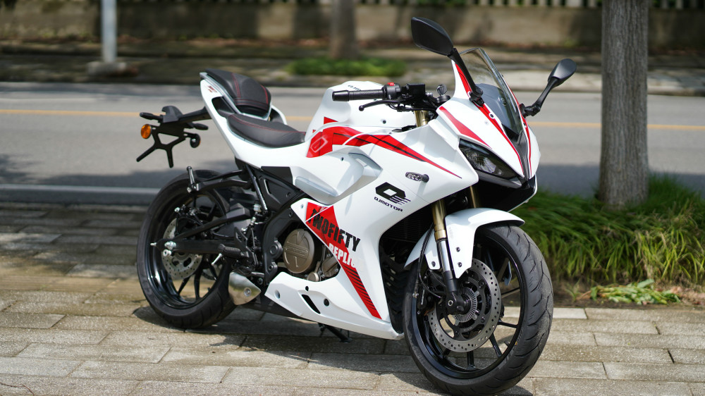 赛250mini版上市,售价17999元!座高降低20毫米!_腾讯新闻