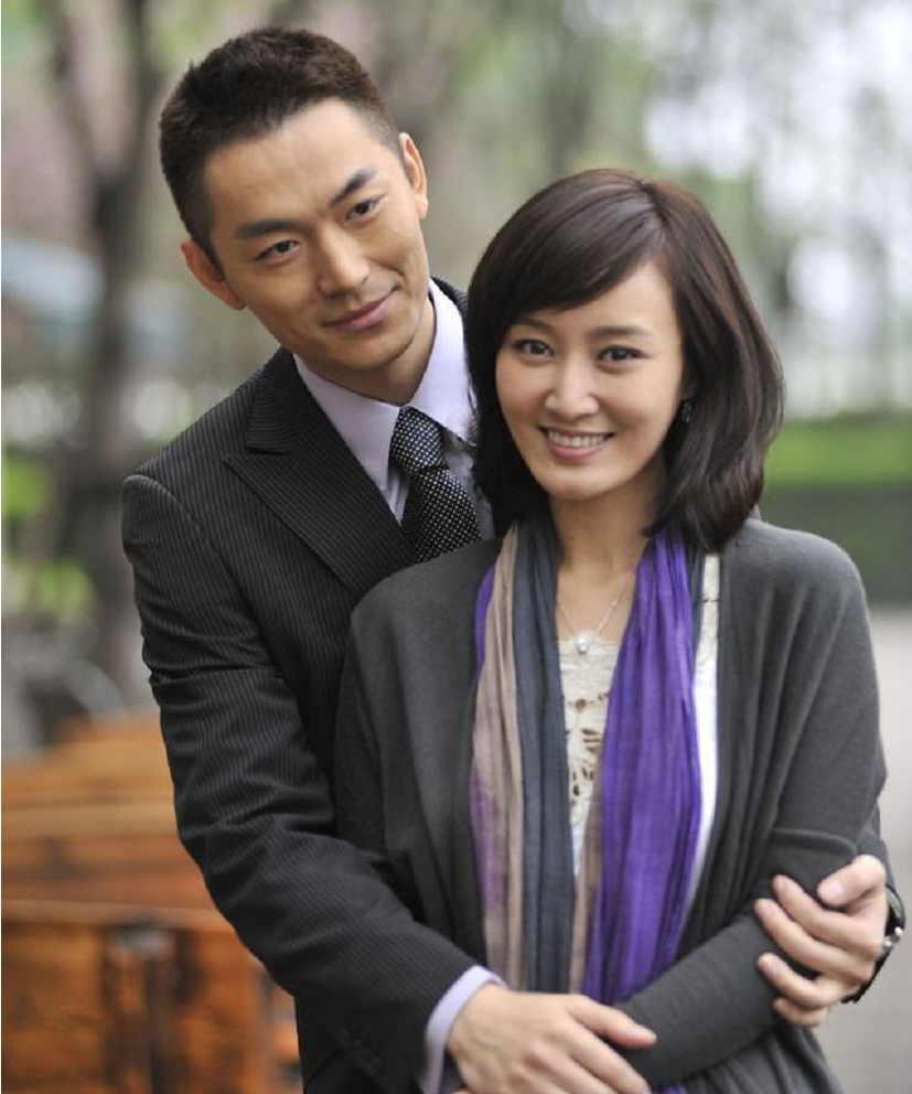 朱泳腾《金枝玉叶》剧照倒是兰雨霖,作为妻子,她特别理解丈夫的工作