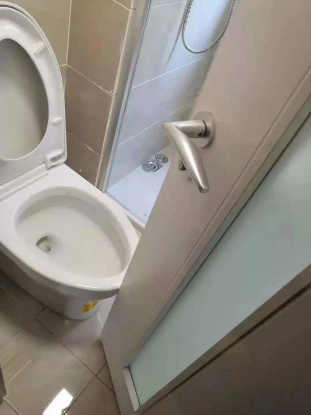 641
