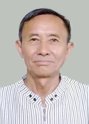 中国华夏巨匠书画院特聘客座教授——张富荣