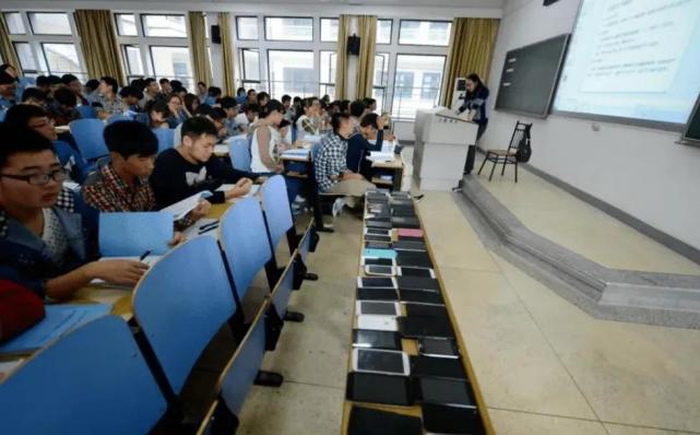 教育部下发通知,“专升本”或将被取消,专科生的“救命稻草”没了?(图6) 教育部下发通知,“专升本”或将被取消,专科生的“救命稻草”没了?(图6)