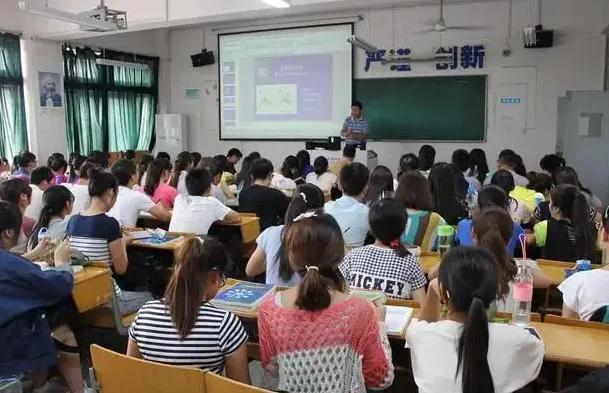 教育部下发通知,“专升本”或将被取消,专科生的“救命稻草”没了?(图7) 教育部下发通知,“专升本”或将被取消,专科生的“救命稻草”没了?(图7)
