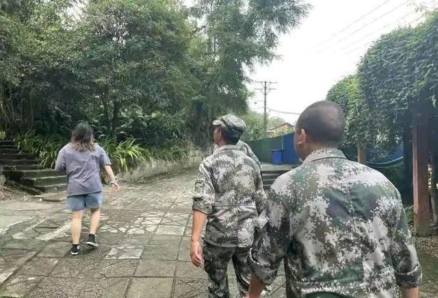 四川省乐山市沐川县杀人警察仍然在逃当中,藏于深山,行踪不定