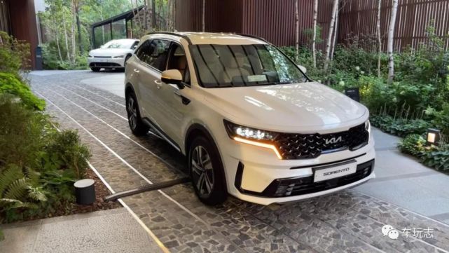 全新起亚索兰托sorento——典型韩系7座suv