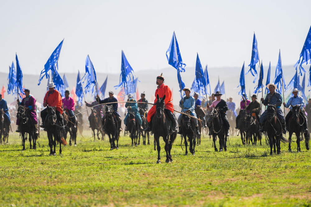 内蒙古旅游那达慕大会开幕