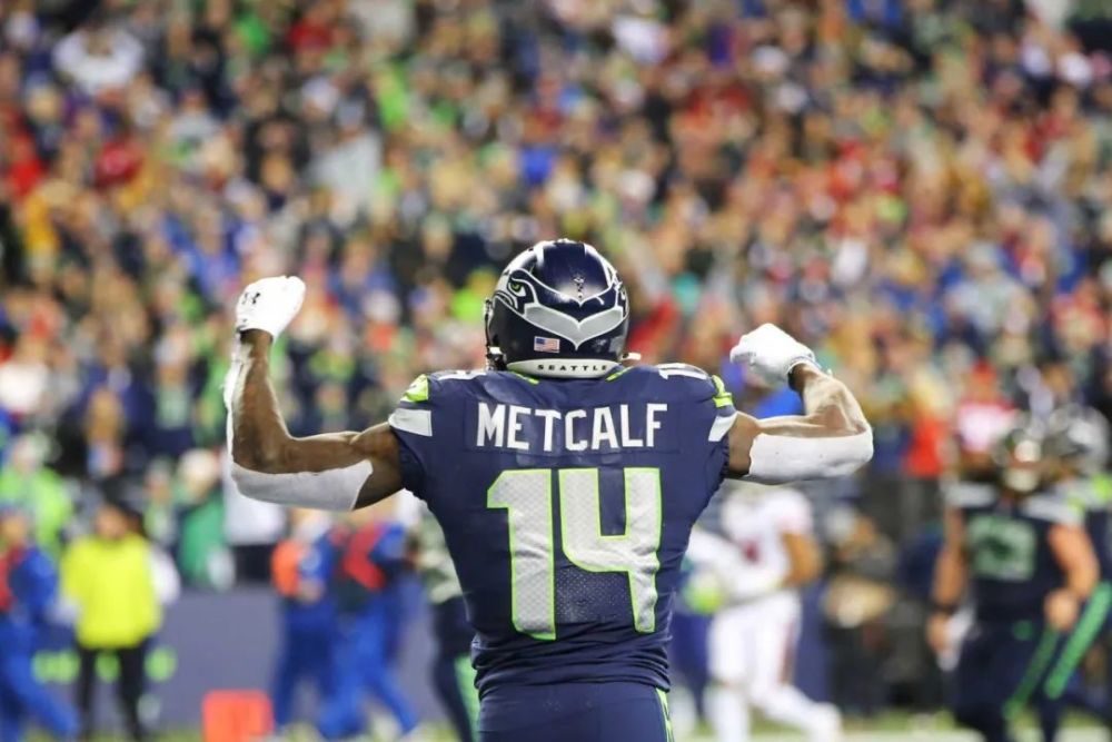 dk-梅特卡夫与海鹰达成续约,签字奖金创纪录!_腾讯新闻