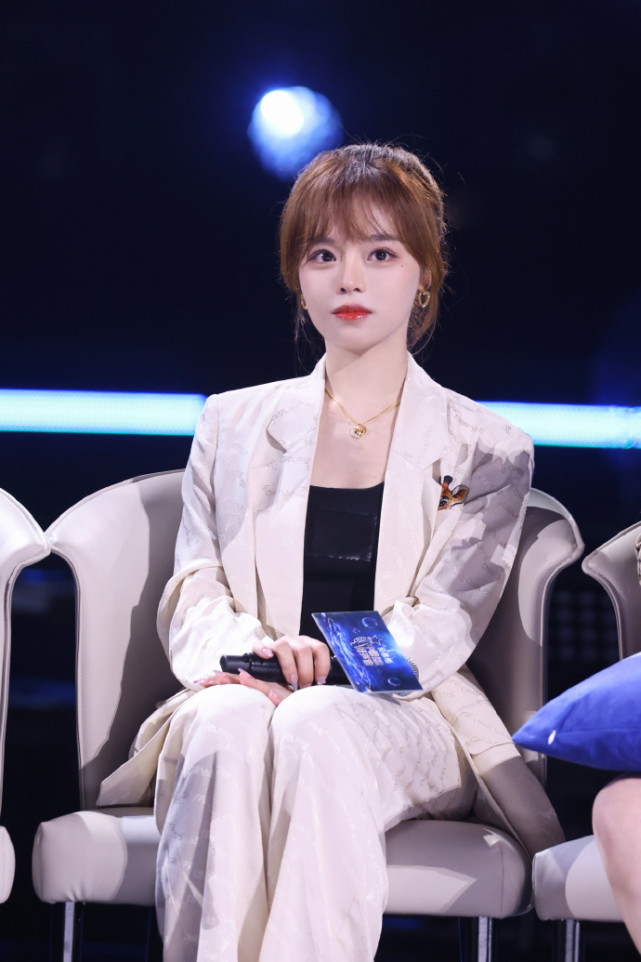 2022好声音官宣两大青春导师,黄霄云,希林娜依·高加盟