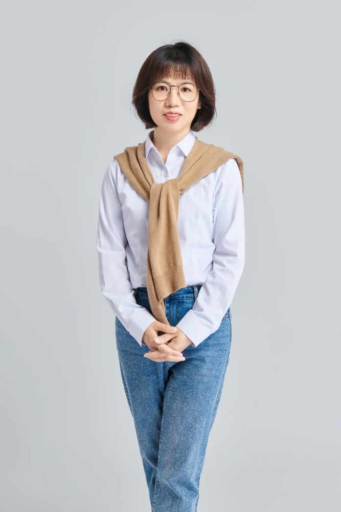 比感情重要的是风骨——访包头市九原区政协委员杨彩云_腾讯新闻