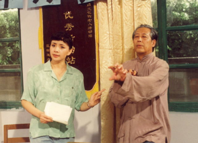 文兴宇逝世15周年，演员关凌发文缅怀：爷爷，我很想您_腾讯新闻